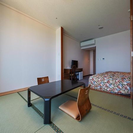 Hotel Miyuki Beach Onna Εξωτερικό φωτογραφία