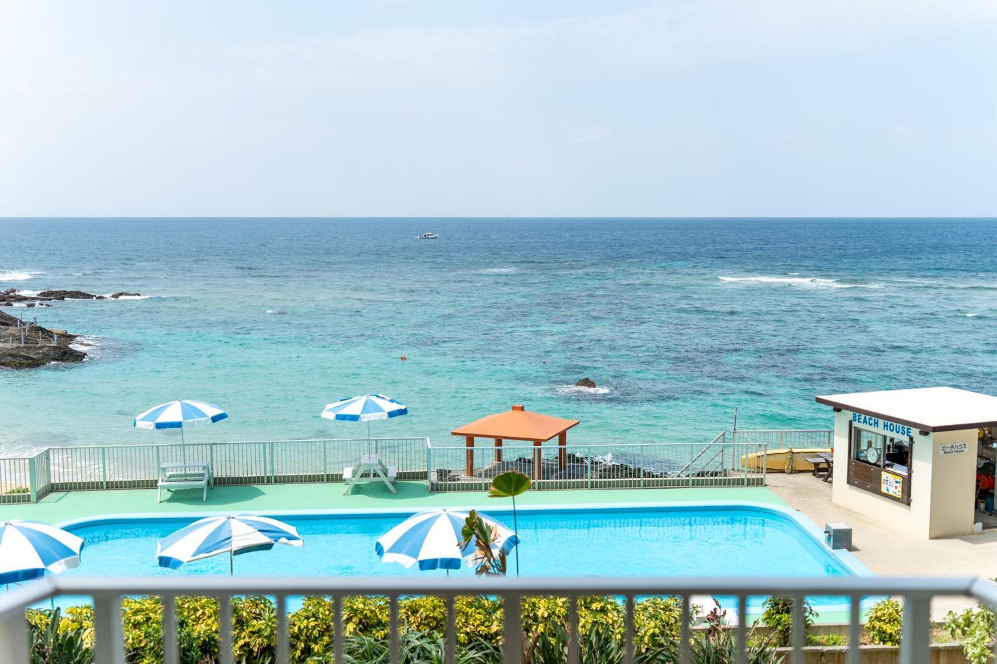 Hotel Miyuki Beach Onna Εξωτερικό φωτογραφία